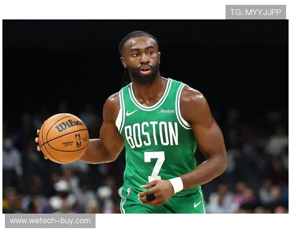 巴克利分享个人经历建议杰伦布朗面对秃头果断剃光保持自信